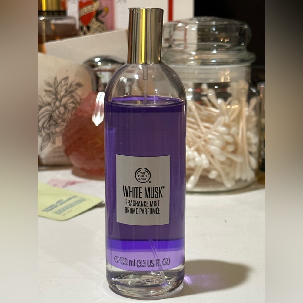 The body shop white musk body mist discontinued